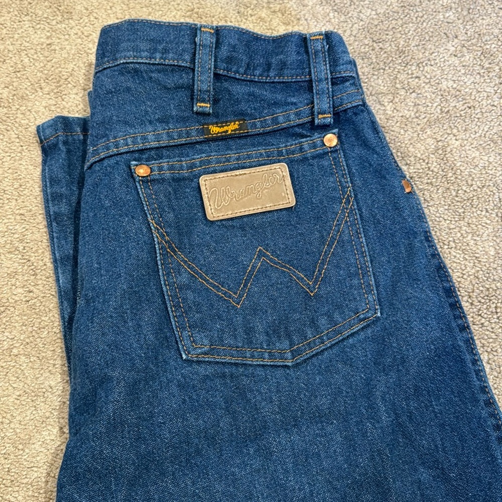 Women’s wrangler jeans